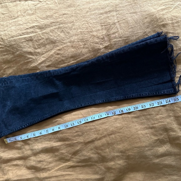 Zara Flared Black Denim Jeans - Picture 5 of 6